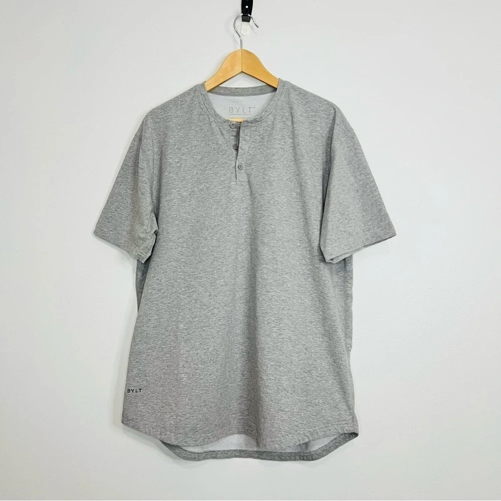 BYLT Signature Henley Drop-Cut Short Sleeve Shirt Large